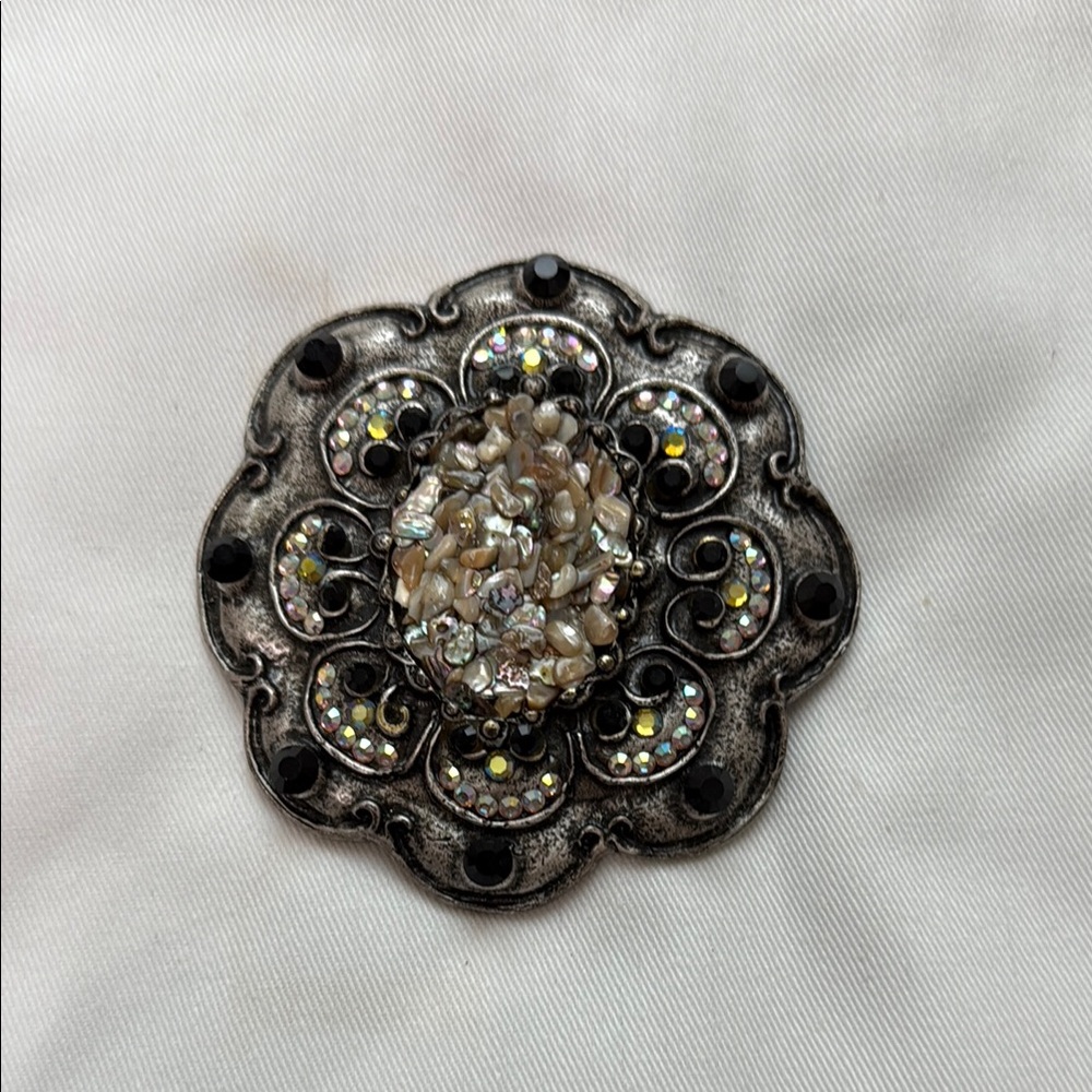 Elegant Silver and Black Women's Belt Buckle